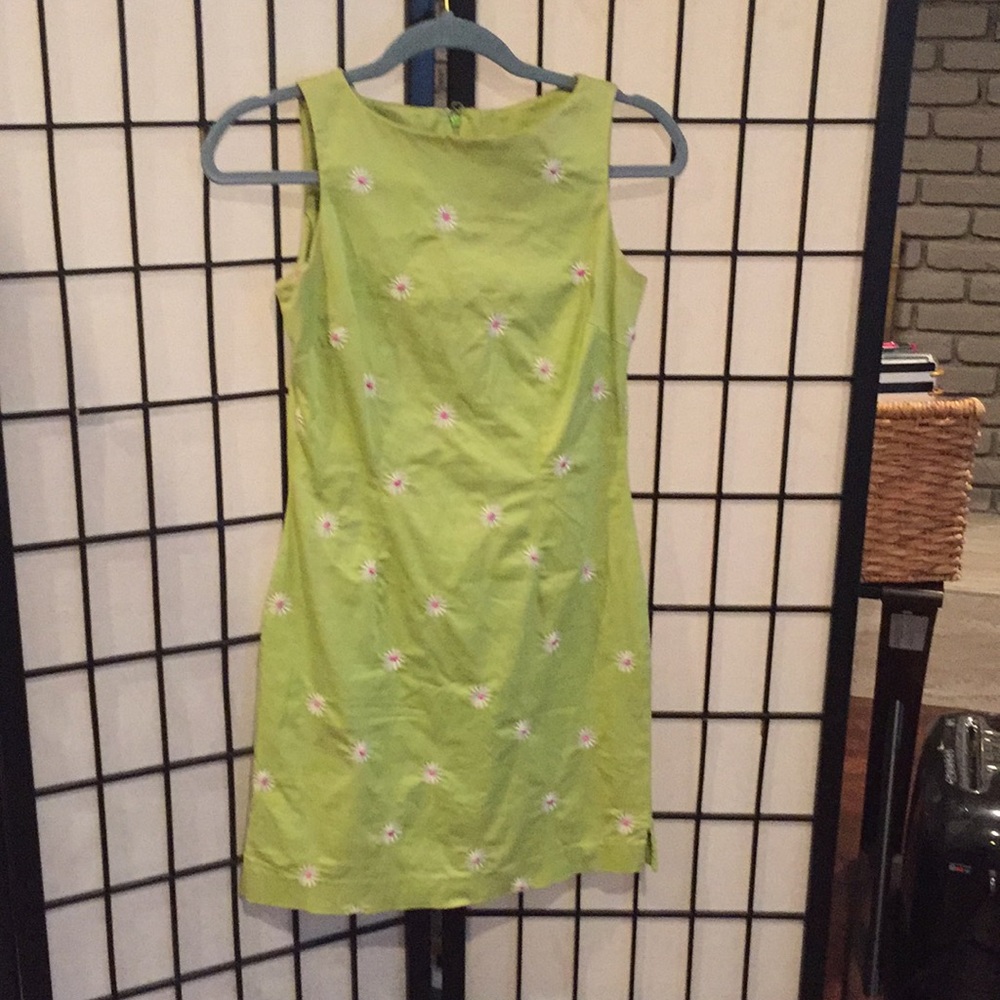 Amanda Smith petite floral ‘1950’s style” dress.